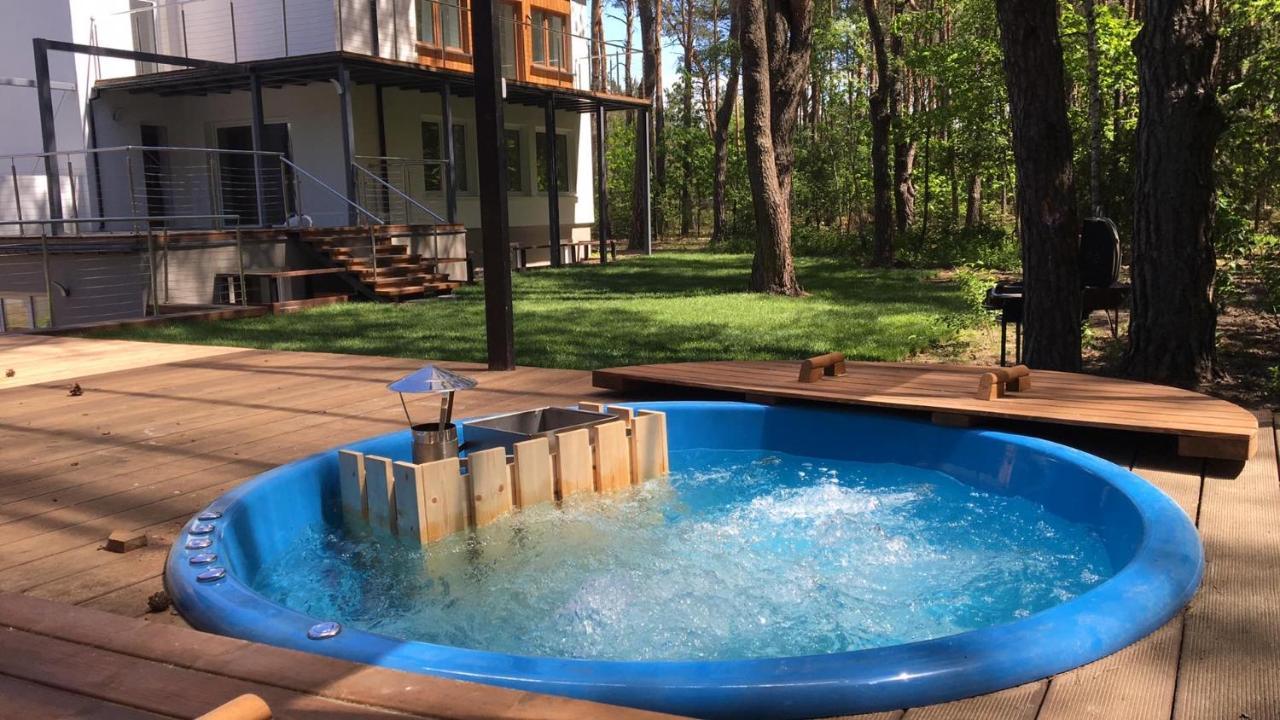 Luksusowy Apartament Pod Lasem, Otwock -Shared Garden, Sauna, Wood Hot Tub! Hot Tub Seasonal! Eksteriør bilde